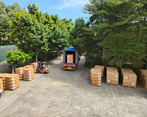 钱柜qg777冷气机秋季火爆热销，，，，，，一连一直出货中...