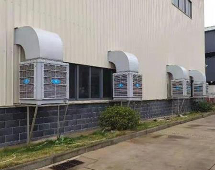 夏日高温，，，，，厂房降温用什么透风装备较量好？？？？？？？？